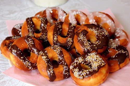 Donut: Amerikai fánk - tepsiben sütve